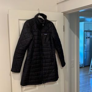 Womens Patagonia long puffer jacket